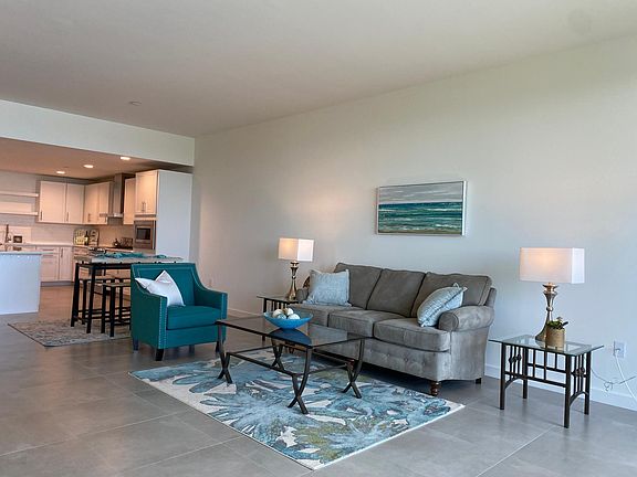 5th image of 920 N Osceola Ave #602