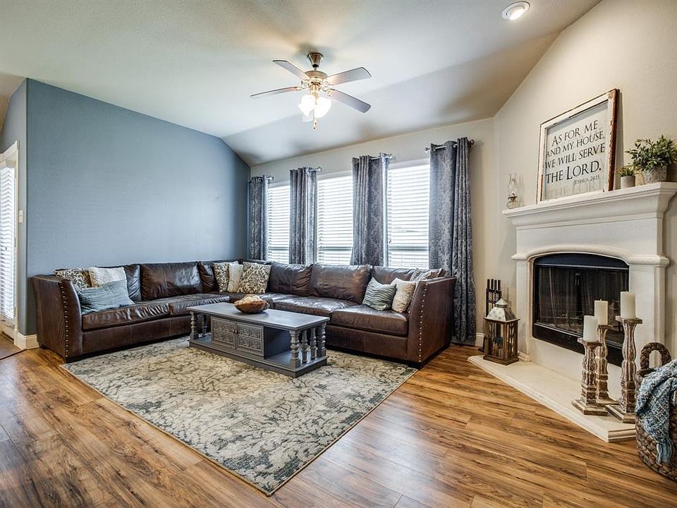 1st image of 1728 Twin Hills Way