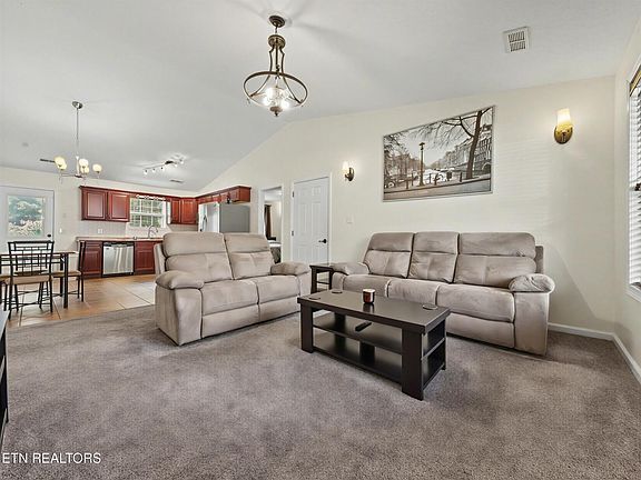 5th image of 1841 Tillery Square Ln