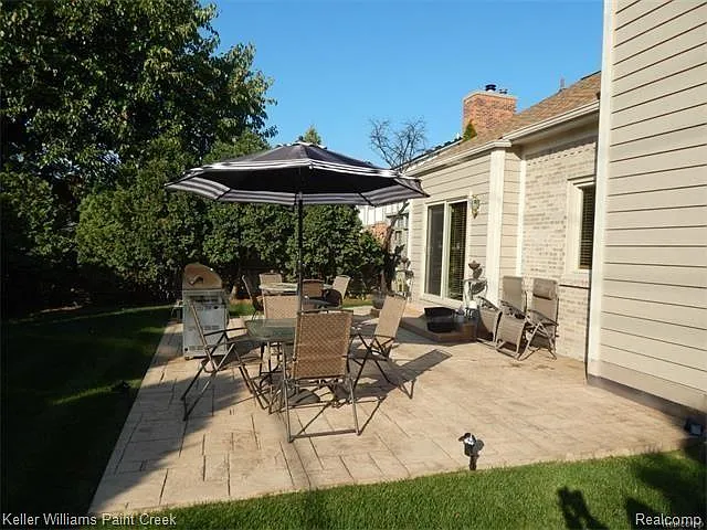 34335 Heartsworth Ln — Photo 8
