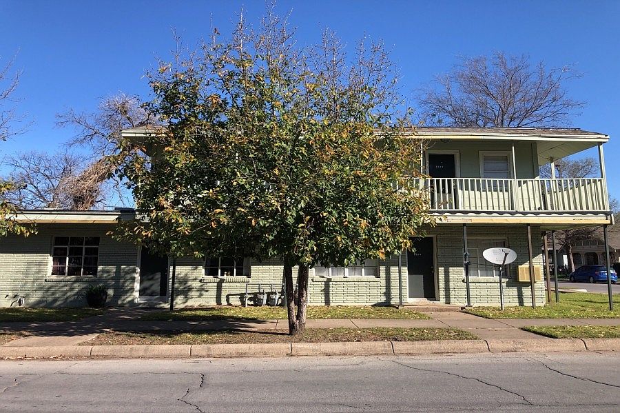 1st image of 1050 W Allen Ave