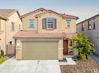 403 Starling Ln, Hollister, CA 95023
