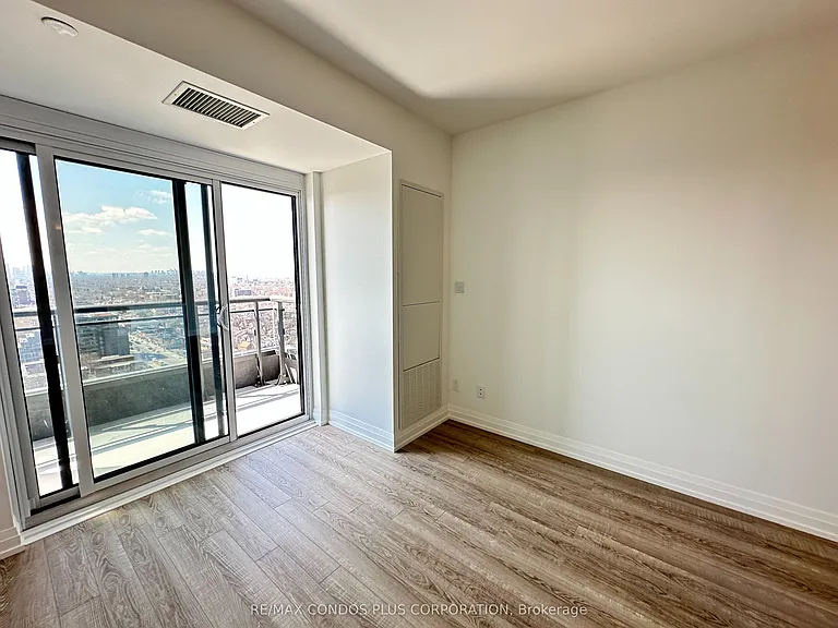 286 Main St #2211 — Photo 9