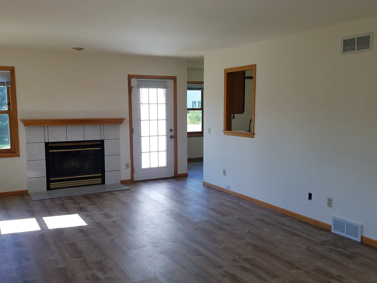 Rockville Homes — Photo 2