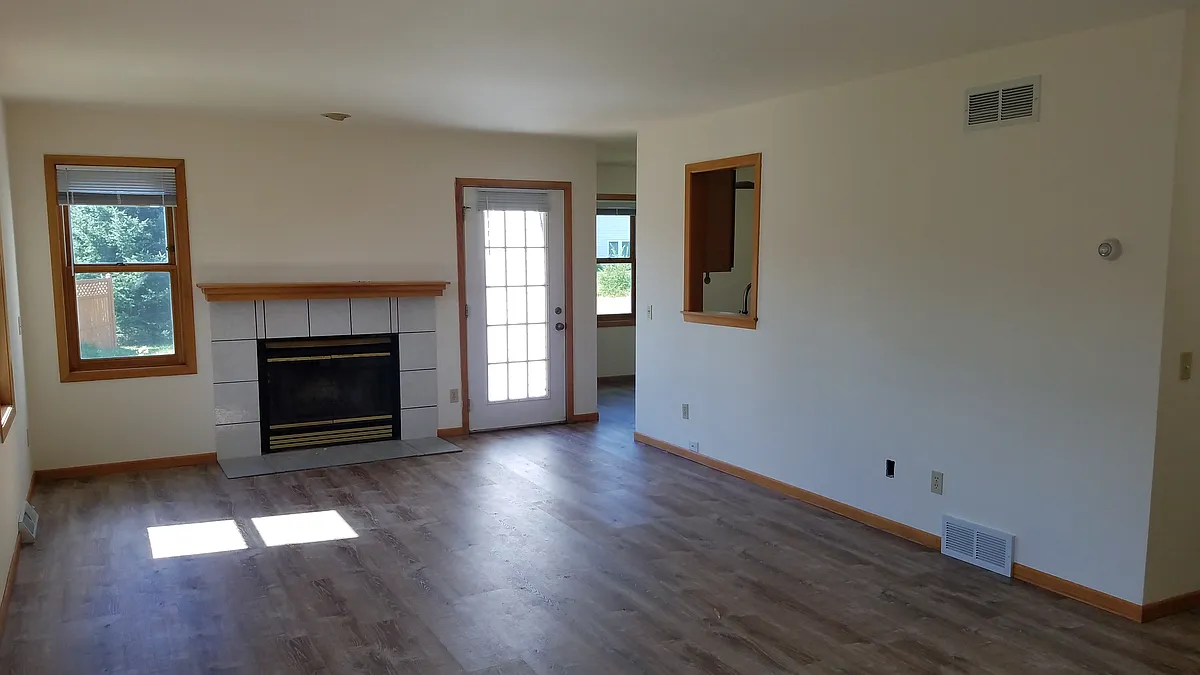 Building Photo - 7350 Santa Fe Trl