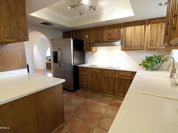 4th image of 8451 E Crestridge Dr