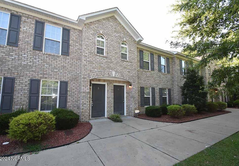 1st image of 1537 Pine Brook Ct APT C5
