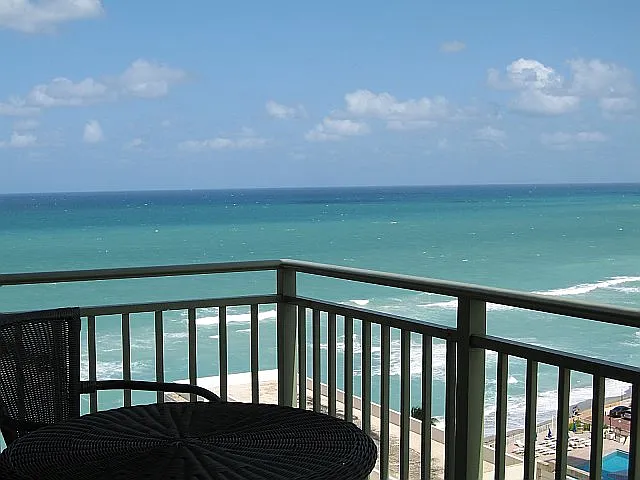 2080 S. Ocean Drive, unit 1503 - 1503 — Photo 3