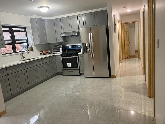 2nd image of 106-48 Ditmars Blvd #1