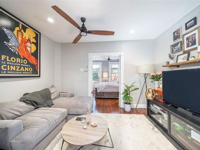 219 Brunswick St #3, Jersey City, NJ, 07302