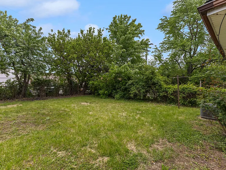 3468 Race St — Photo 29