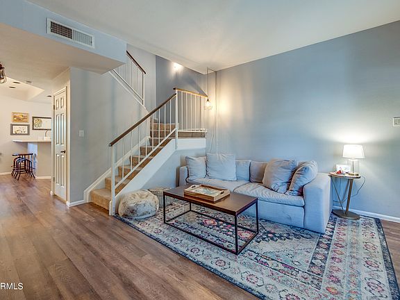 5th image of 1017 E Maryland Avenue #126