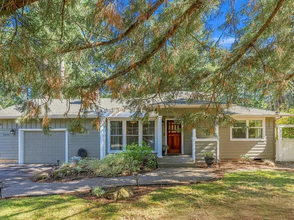 16294 Parker Rd, Lake Oswego, OR 97035