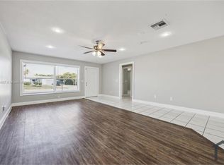 22188 SW 59th Ave, Boca Raton, FL 33428