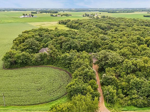 2nd image of 7575 Welcome Rd