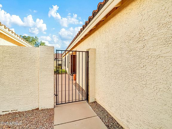 4th image of 5455 E FAIRFIELD Street