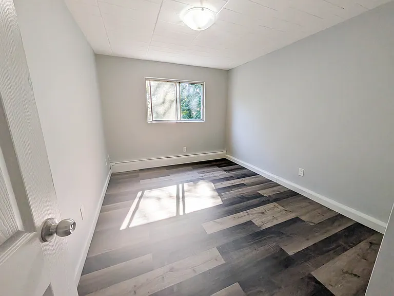 2B Arlington Ave #309 — Photo 9