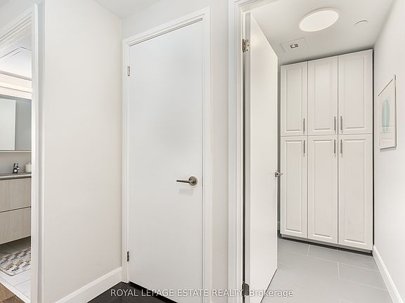 3rd image of 1100 Kingston Rd #506