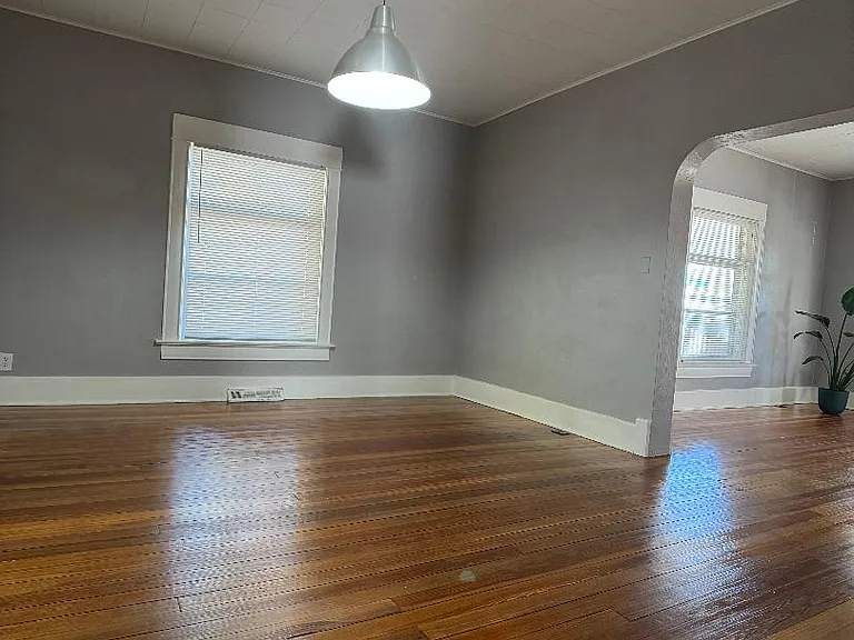 253 N Pennsylvania Ave — Photo 9