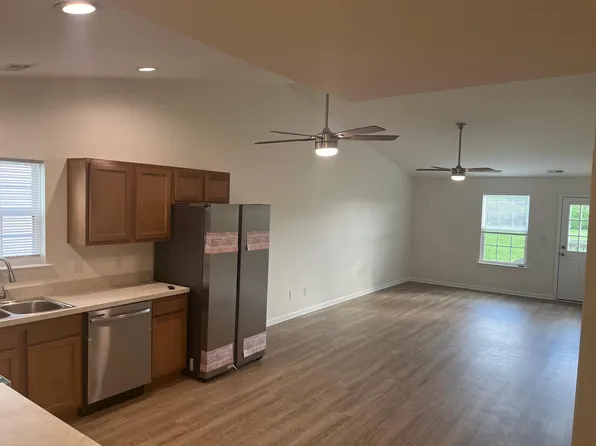 208 Elkhorn Meadows Dr, Georgetown, KY 40324