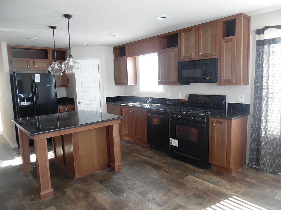 1st image of 4176 Knightsbridge Ln #465