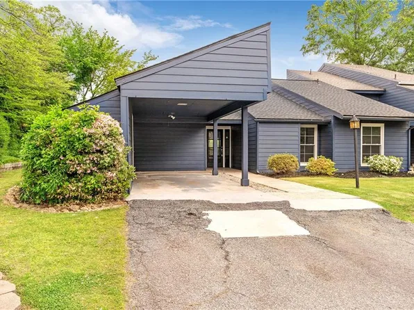 140 Woodhaven Way, Alpharetta, GA 30009