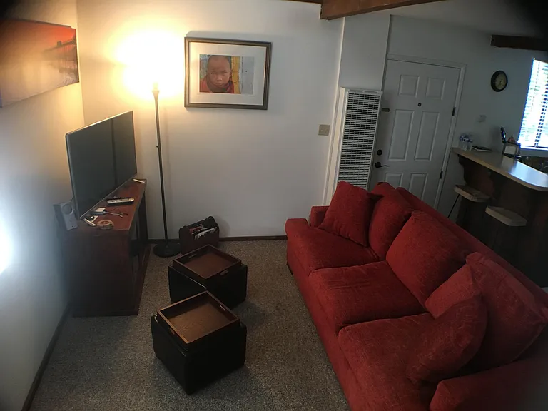 457 Islay St #B — Photo 5