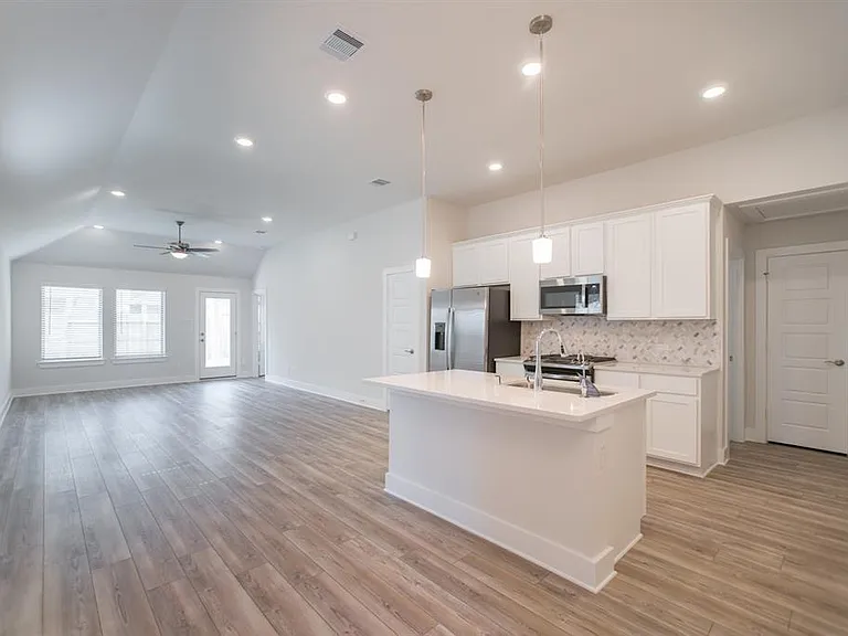10626 Whitejacket Dr — Photo 25
