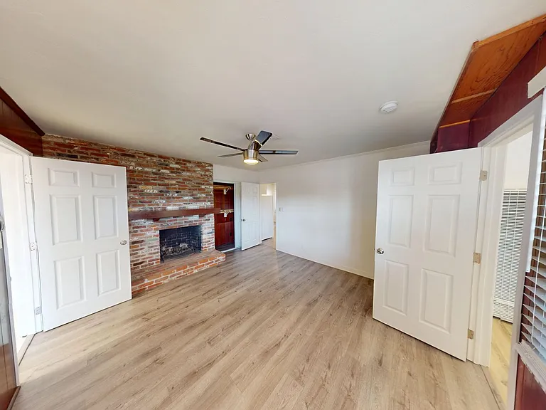 5704 Dorothy Dr — Photo 6
