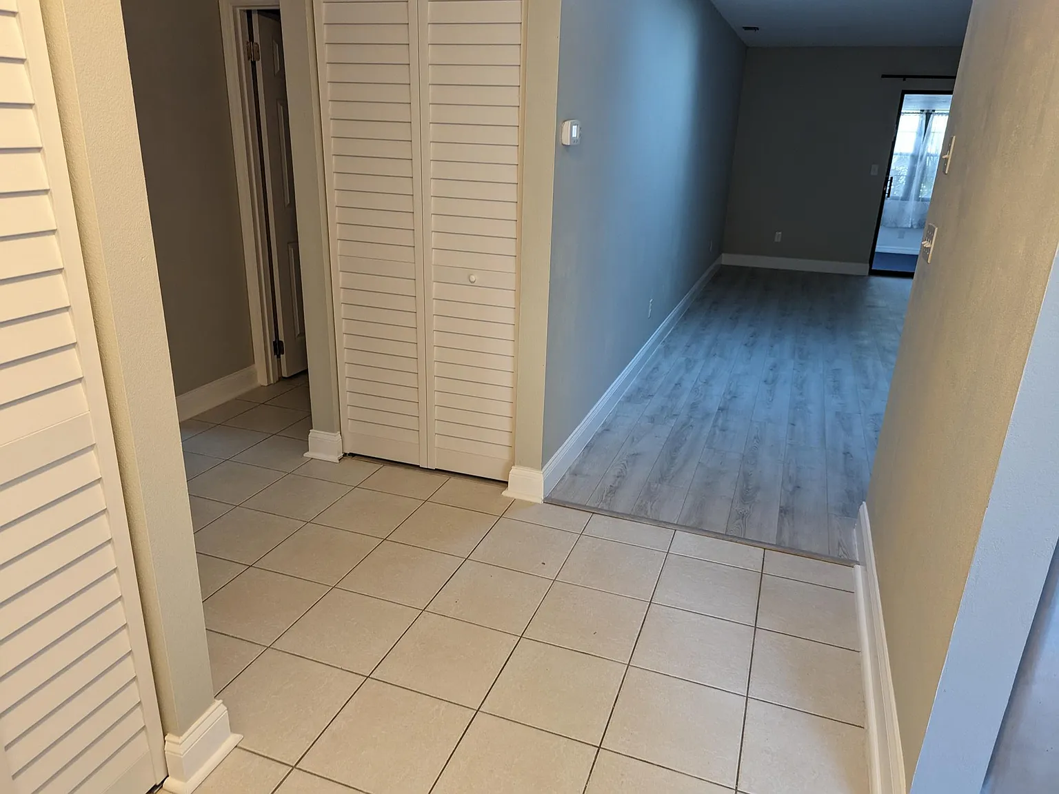 2 bed, 1252 sqft, $2,000 — Photo 4