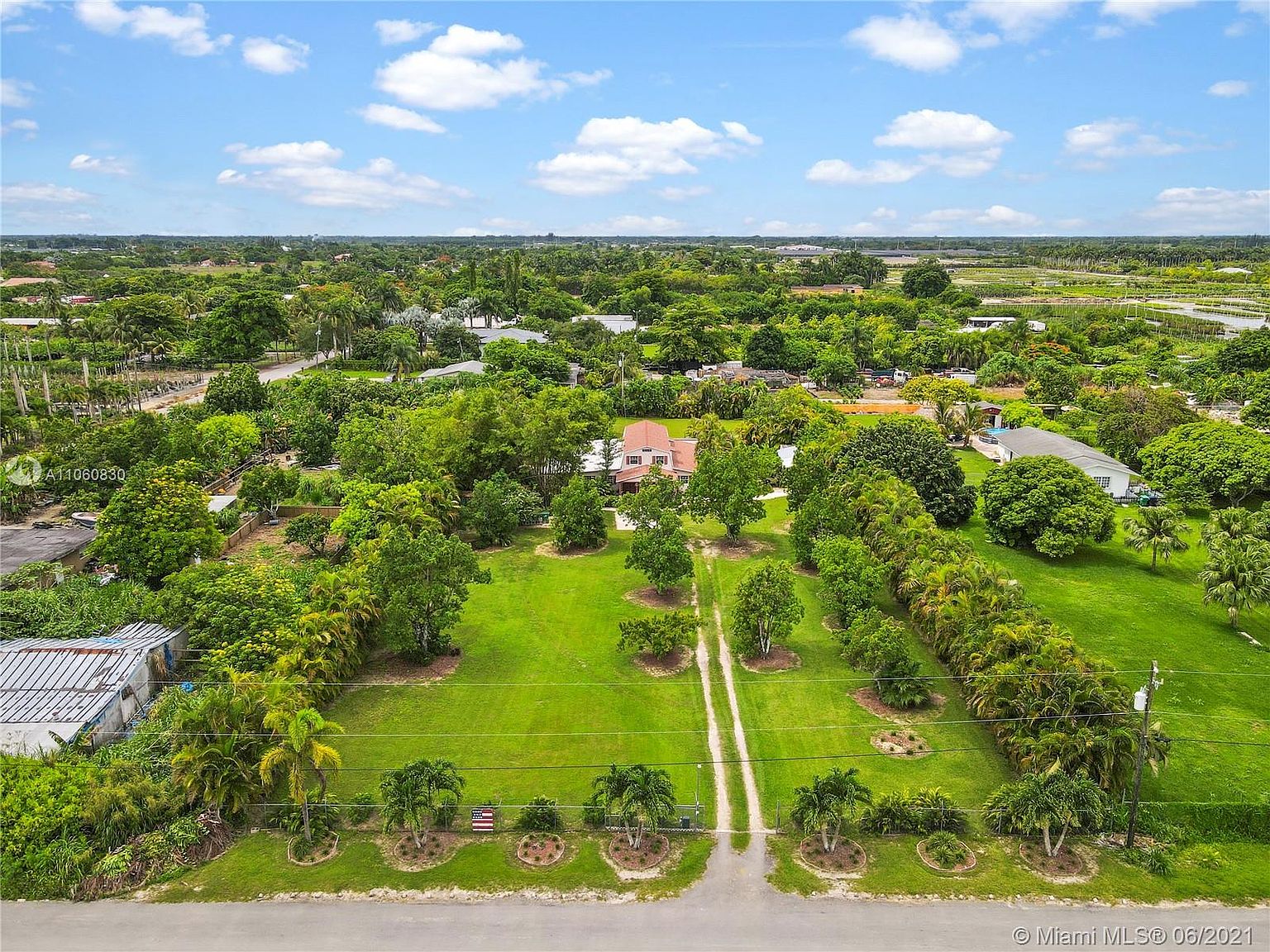 19810 SW 200th St, Miami, FL 33187 | Zillow