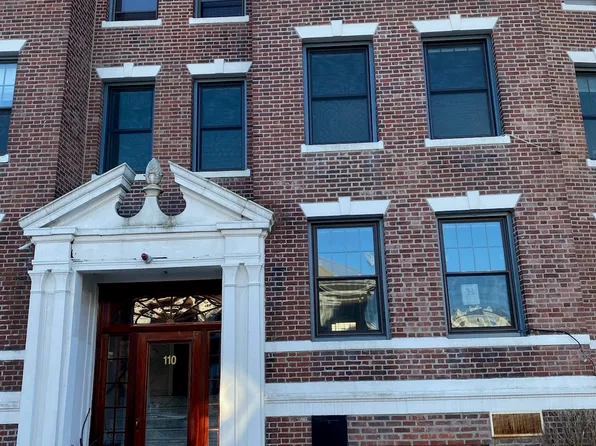 110 Lanark Rd APT 11, Brighton, MA 02135
