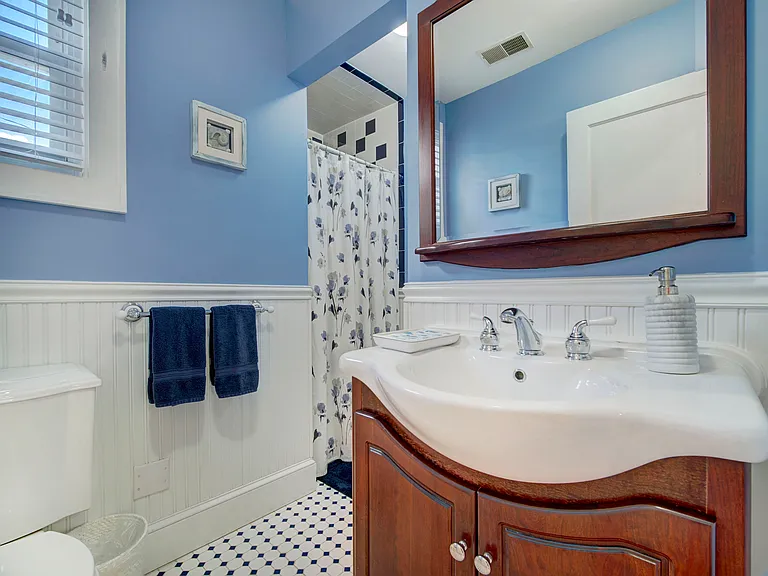 1704 Surf Ave — Photo 11