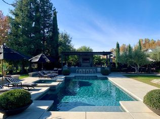 1992 Fairway Oaks Dr, Ripon, CA 95366