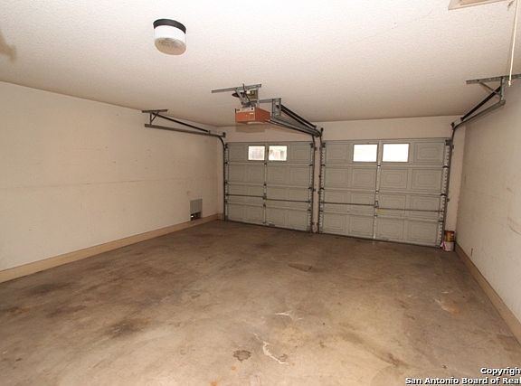 5th image of 3606 Lakefield St