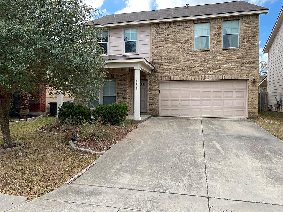 1st image of 8810 Hilltop Crossing Dr