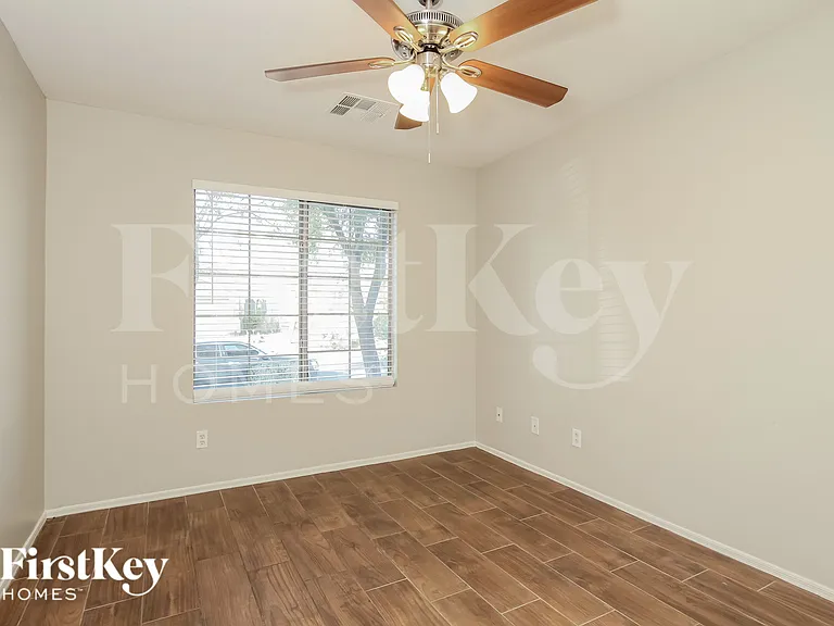 23407 W Pima St — Photo 8