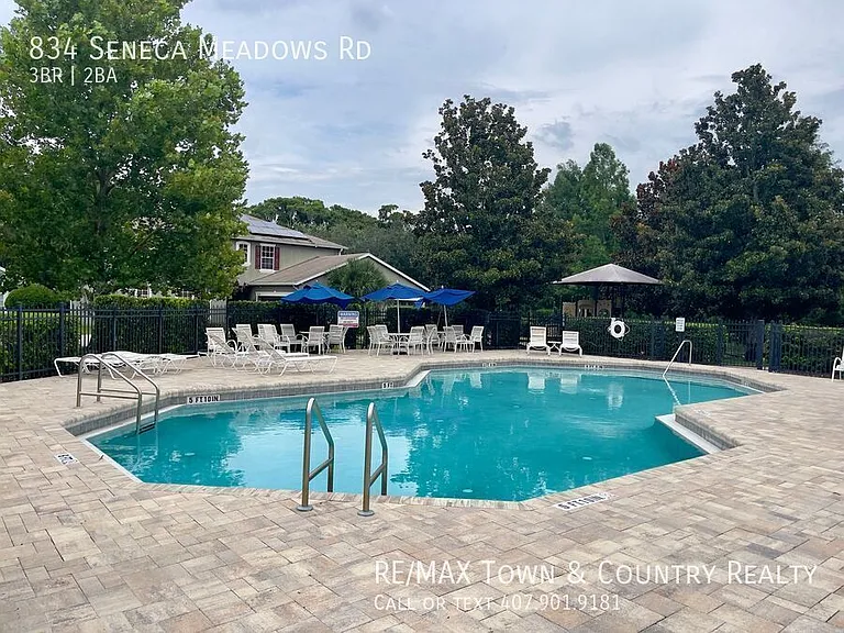 834 Seneca Meadows Rd — Photo 2