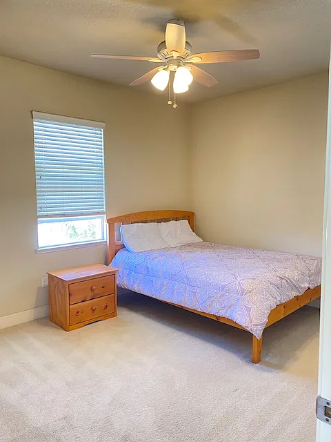4 bed, 2144 sqft, $1,150 — Photo 2