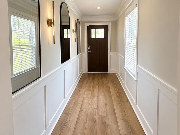 3rd image of 151 Cypress Trl