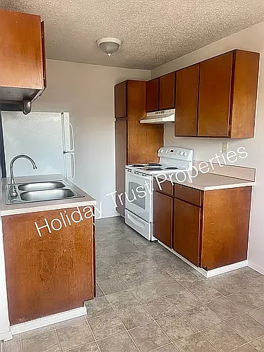 422 East Bay — Photo 20