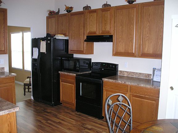 4th image of 2671 Prairie Grass Ave