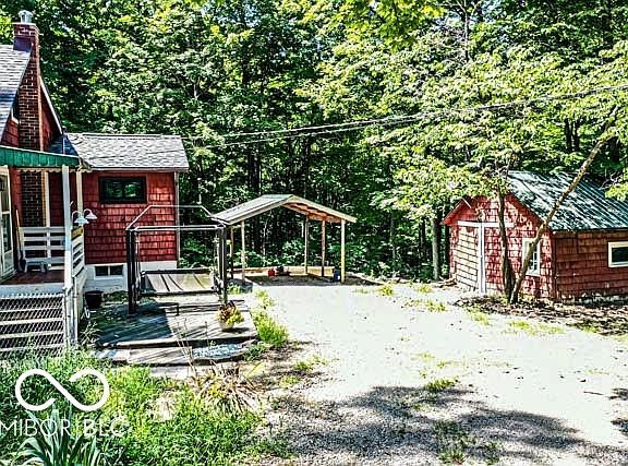 3rd image of 9464 N State Road 135