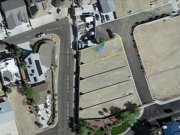 2nd image of 1750 Clubhouse Dr Unit 69