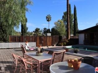 22253 Flanco Rd, Woodland Hills, CA 91364