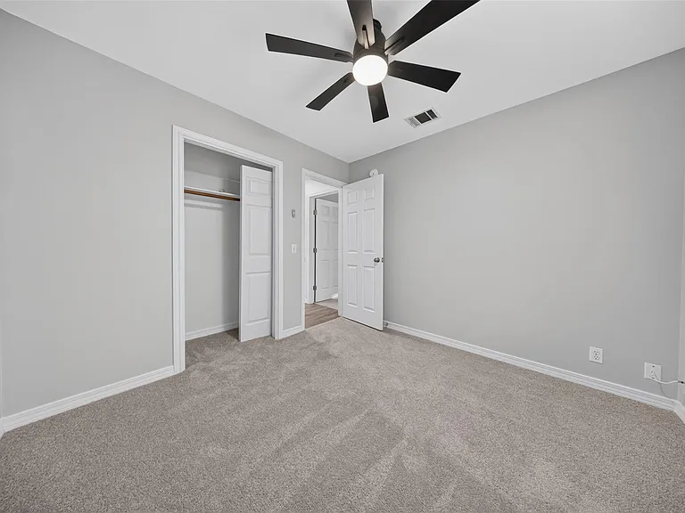 241 Brian Ln — Photo 30