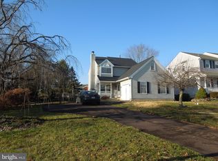 101 Yorktown Rd, Collegeville, PA 19426