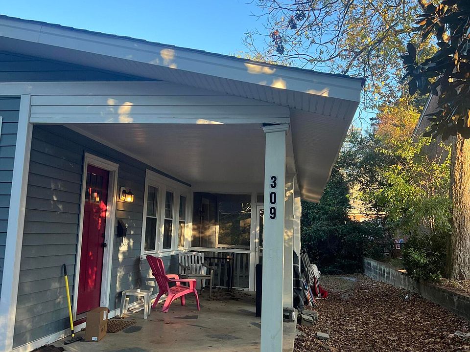 2nd image of 309 Lewis St