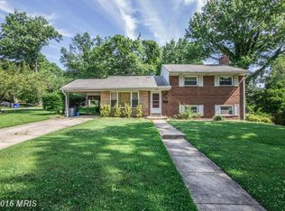 9200 E Parkhill Dr, Bethesda, MD 20814