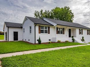 5308 Ashworth Rd, Greensboro, NC 27405